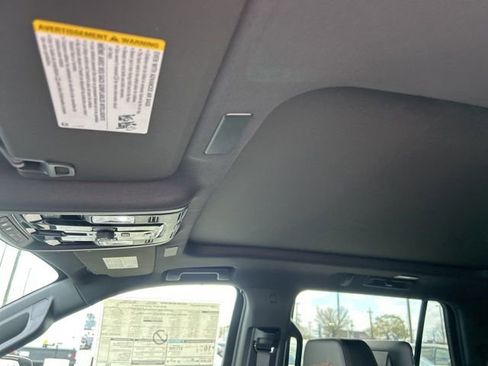 New 2026 Chevrolet Tahoe High Country AWD/4WD image 17