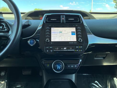 Used 2020 Toyota Prius Prime LE FWD image 14