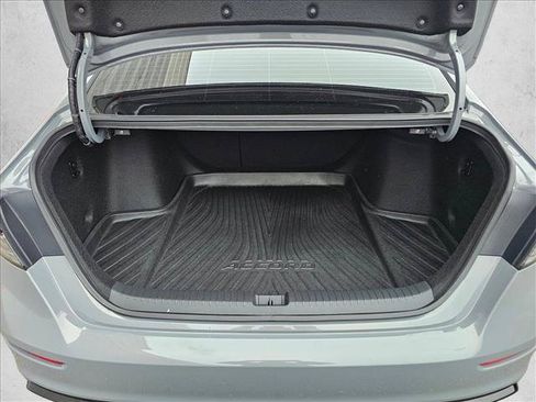Used 2024 Honda Accord Sport image 13