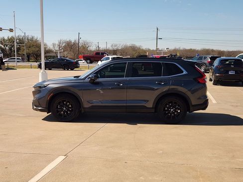 Used 2023 Honda CR-V Sport image 4