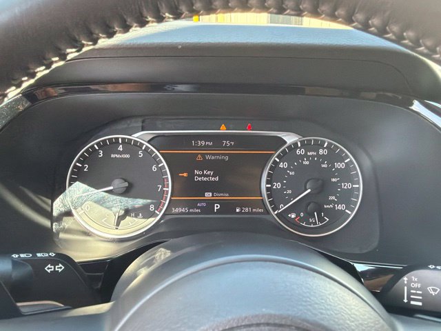 Used 2025 Nissan Pathfinder SV AWD/4WD image 28