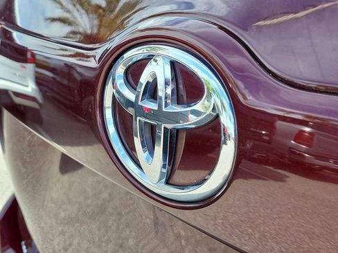 Used 2019 Toyota Highlander Plus image 6