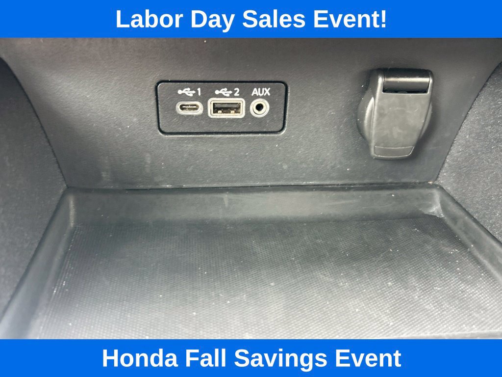 Used 2025 Nissan Altima 2.5 SV FWD image 25