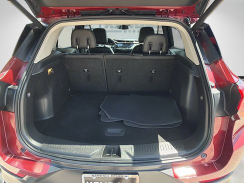 Used 2022 Buick Encore GX Essence w/ Experience Buick Package FWD image 23