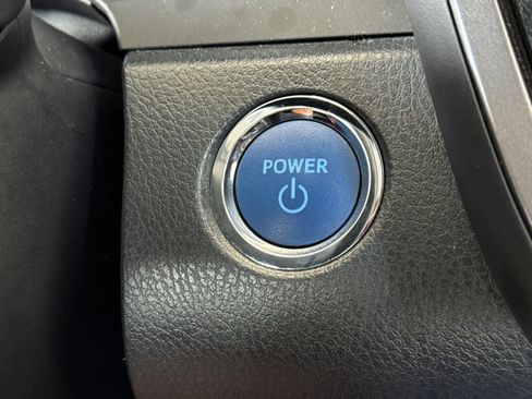 Certified 2022 Toyota Camry LE FWD image 21