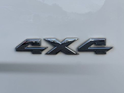 Used 2018 RAM 1500 Express image 23