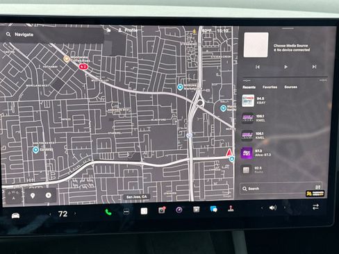 Used 2024 Tesla Model S image 38