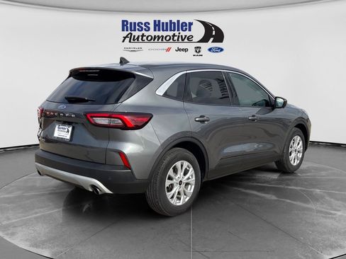 Used 2023 Ford Escape Active w/ Tech Pack #2 image 7