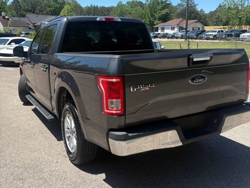 Used 2017 Ford F150 XLT RWD image 40