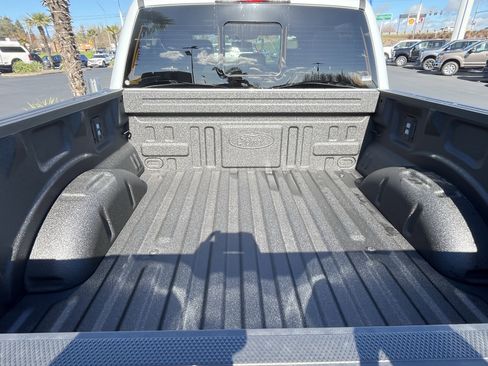 New 2025 Ford F150 Lariat w/ Equipment Group 502A High image 4