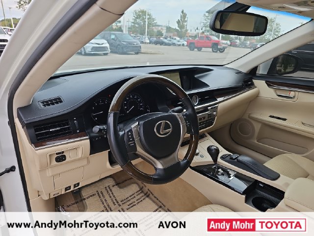 Used 2014 Lexus ES 350 w/ Premium Package FWD image 9
