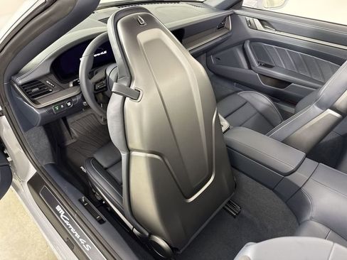New 2026 Porsche 911 Carrera 4S image 26