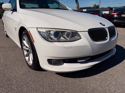 Used 2011 BMW 335i xDrive Coupe w/ Premium Pkg AWD/4WD image 14