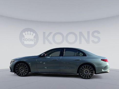 New 2026 Mercedes-Benz E 450 4MATIC Sedan image 2
