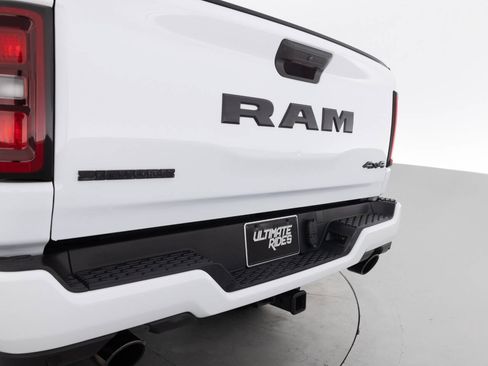 Used 2025 RAM 1500 Big Horn AWD/4WD image 16