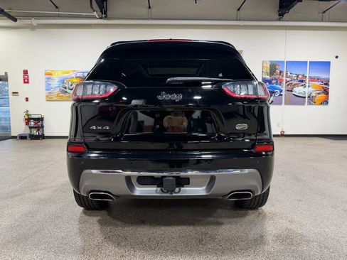Used 2019 Jeep Cherokee Overland w/ Technology Group image 6