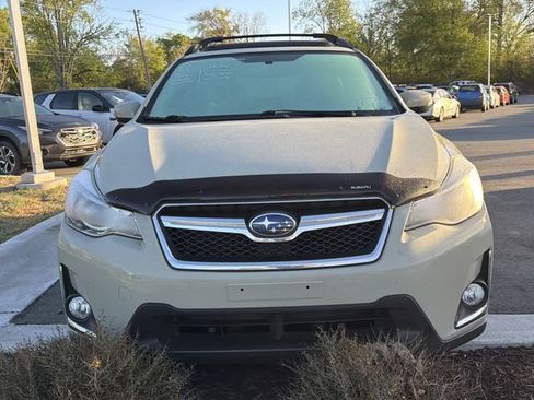 Used 2016 Subaru Crosstrek 2.0i Limited image 2