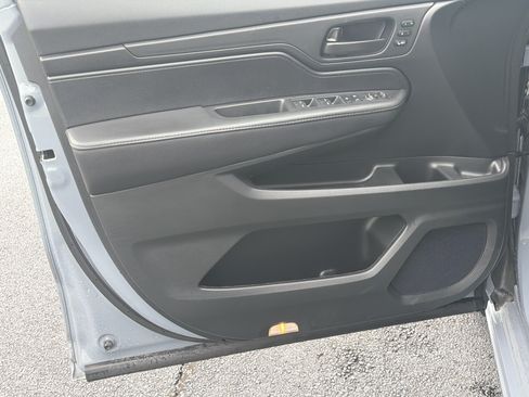Used 2025 Honda Odyssey Sport-L image 22
