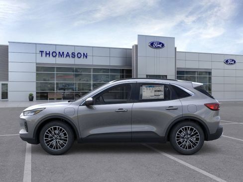 New 2025 Ford Escape SE image 3