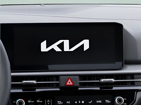 New 2026 Kia Sportage EX image 20