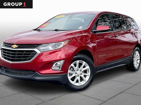 Used 2018 Chevrolet Equinox LT image 1