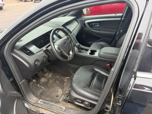 Used 2018 Ford Taurus SEL w/ Equipment Group 201A AWD/4WD image 5