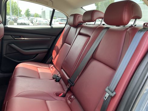 Used 2022 MAZDA MAZDA3 s FWD image 33
