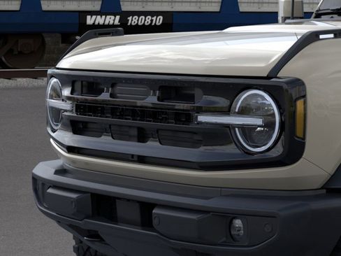 New 2025 Ford Bronco Outer Banks w/ Sasquatch Package image 50