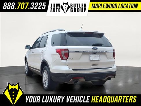 Used 2018 Ford Explorer XLT w/ Equipment Group 202A image 2