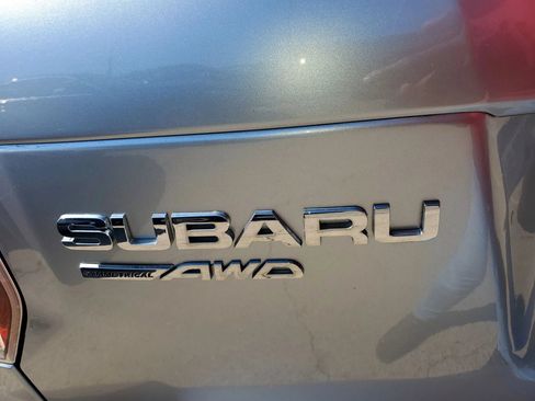 Used 2016 Subaru Forester 2.5i Limited AWD/4WD image 12