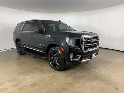 Used 2021 GMC Yukon SLT w/ SLT Luxury Plus Package image 5