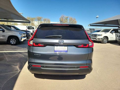 Used 2025 Honda CR-V EX-L image 5