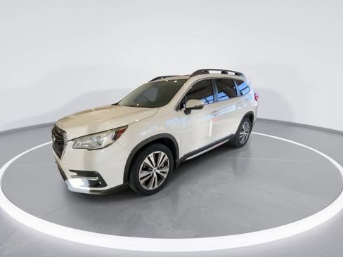 Used 2019 Subaru Ascent Limited w/ Popular Package #2 image 4