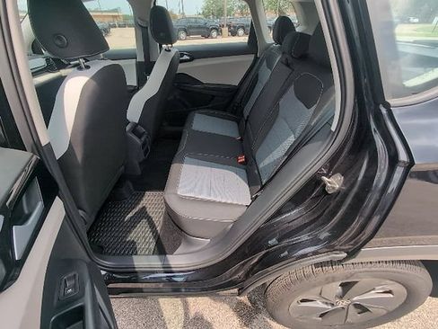 Used 2025 Volkswagen Taos S FWD image 9