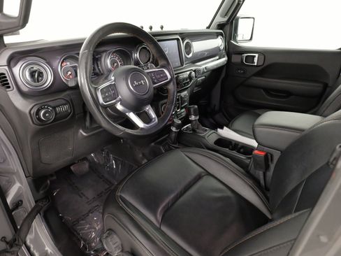 Used 2021 Jeep Wrangler Unlimited Rubicon w/ Trailer Tow Package AWD/4WD image 26