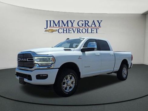 Used 2024 RAM 2500 Laramie AWD/4WD image 1