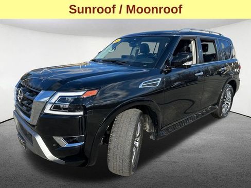 Used 2024 Nissan Armada SL AWD/4WD image 5