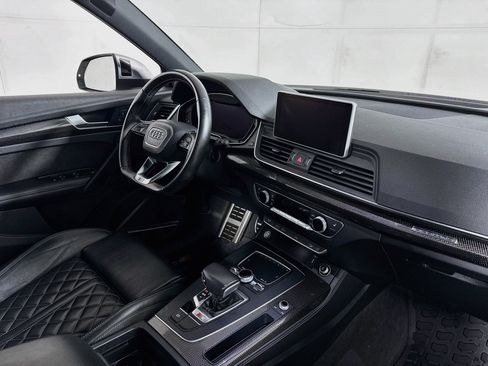 Used 2018 Audi SQ5 Premium Plus w/ Navigation Package AWD/4WD image 29