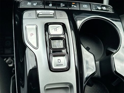 Used 2023 Hyundai Tucson Limited image 18