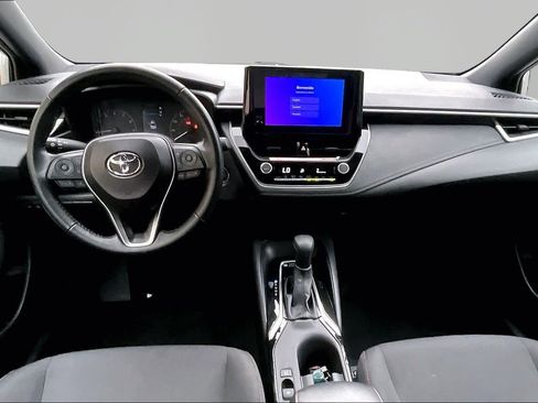 Used 2025 Toyota Corolla SE FWD image 16