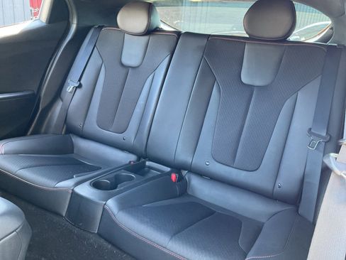 Used 2020 Hyundai Veloster Turbo image 20