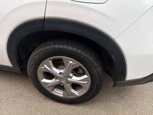 Used 2023 Honda HR-V LX image 12