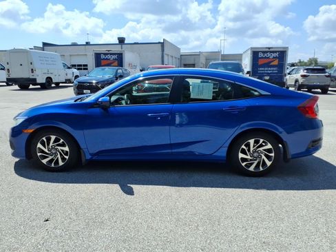Used 2016 Honda Civic EX image 4