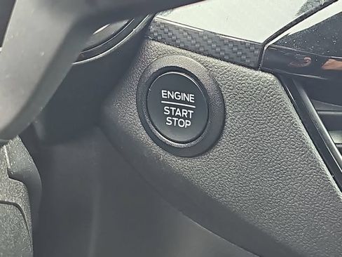 Used 2025 Ford Escape ST-Line Select AWD/4WD image 29