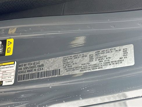 New 2026 Jeep Gladiator Sport image 19