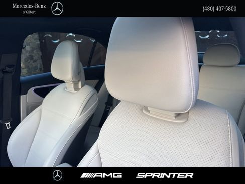 Used 2023 Mercedes-Benz C 300 Sedan image 17