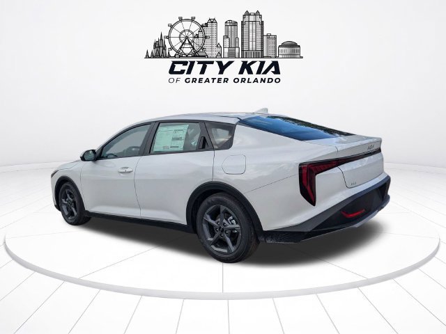 New 2026 Kia K4 FWD image 7