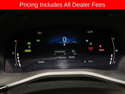 Used 2025 Toyota Camry SE FWD image 16