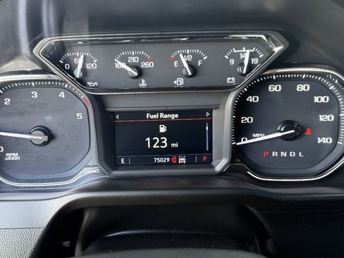 Used 2023 GMC Sierra 2500 SLE image 14