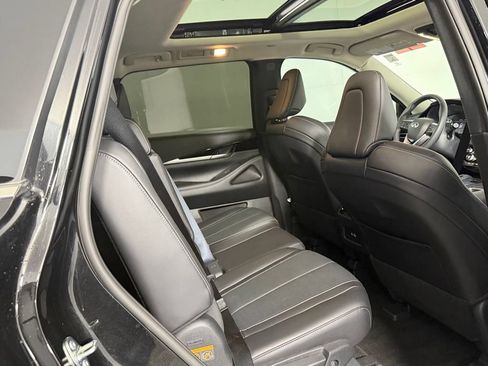Used 2025 INFINITI QX60 Pure FWD image 28
